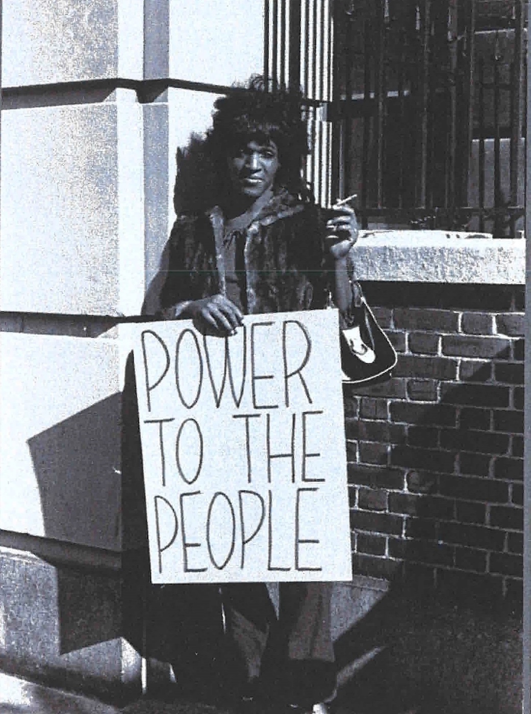 Marsha P. Johnson с плакат Power to the People
